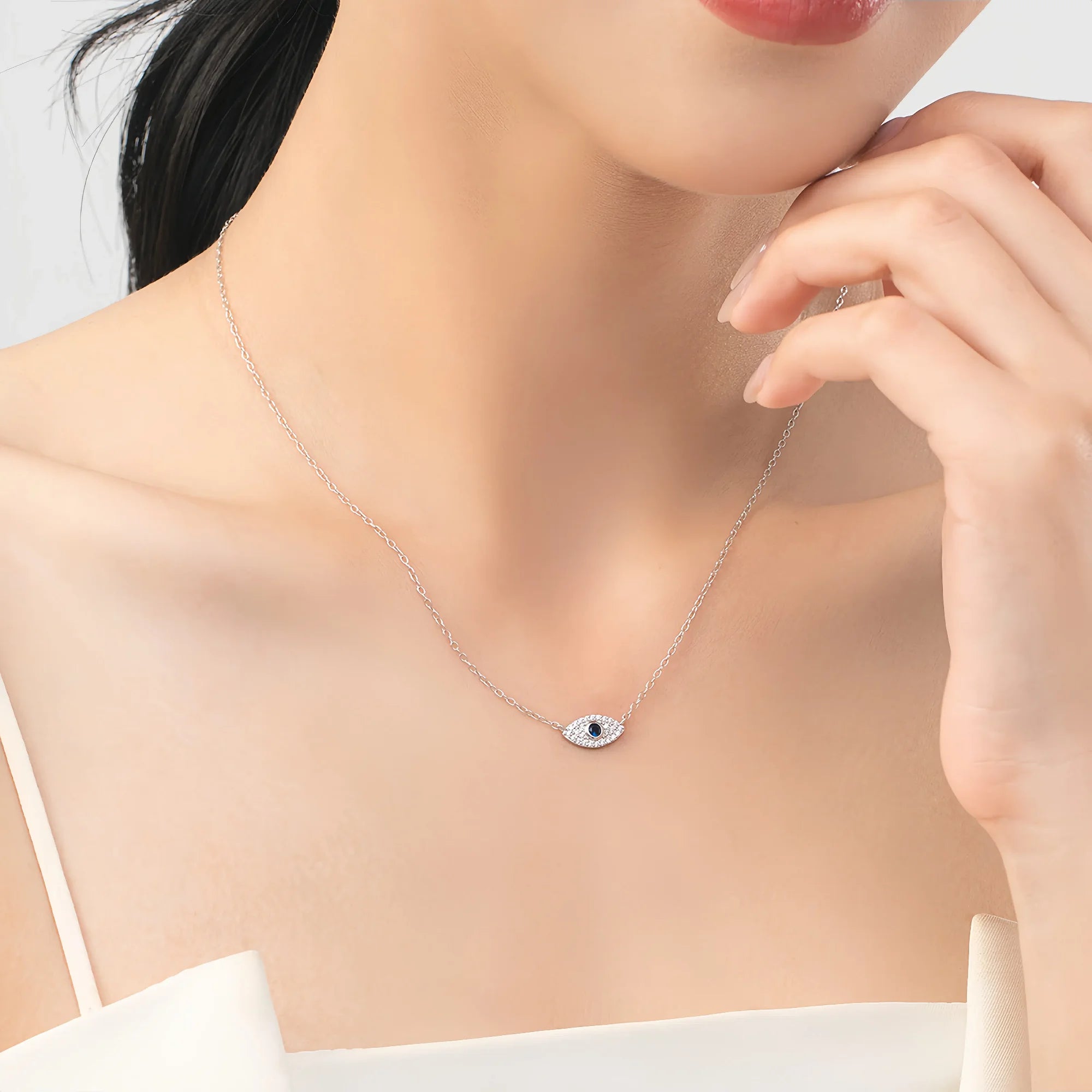 Evil Eye Talisman Necklace in S925 Sterling Silver