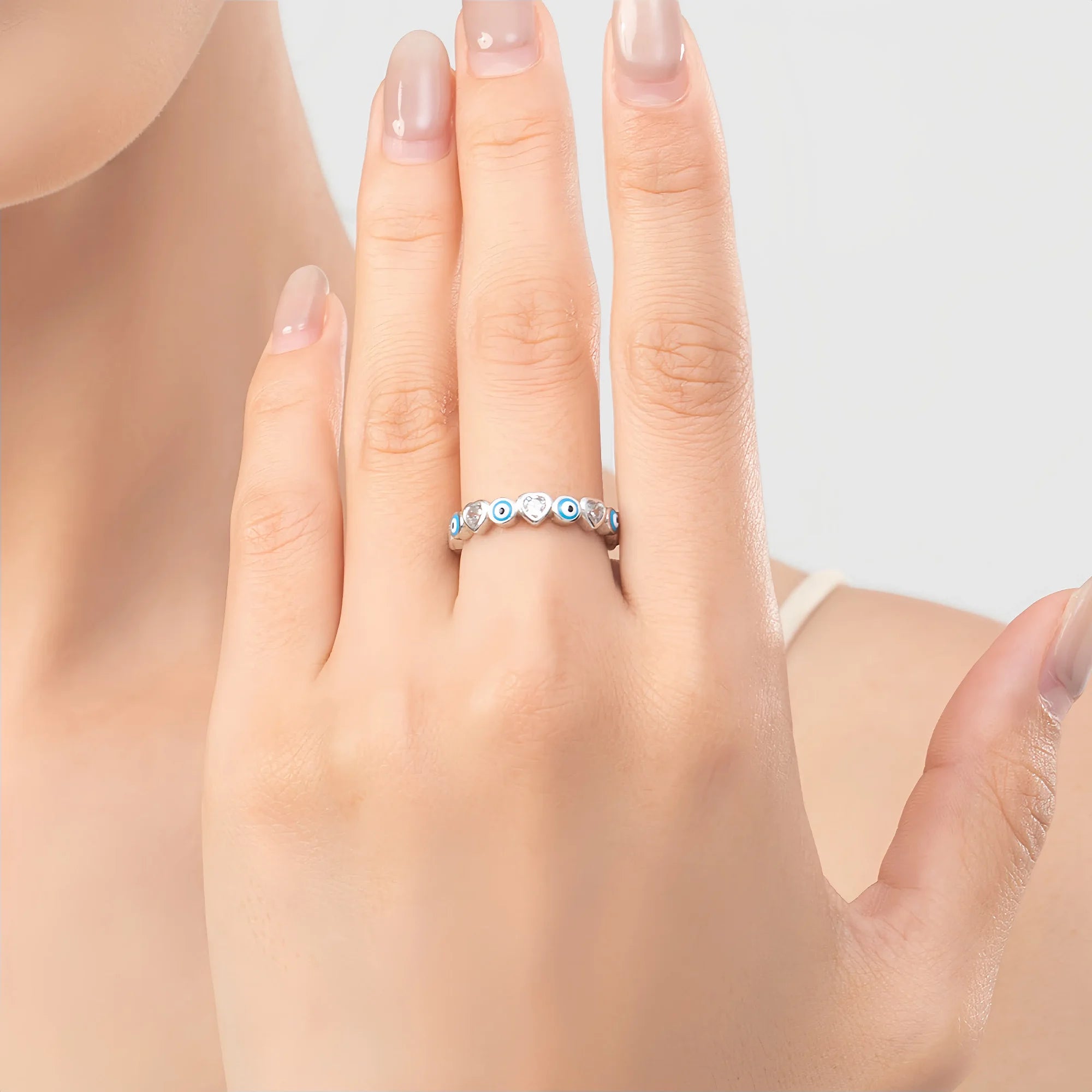 Heart & Evil Eye Covenant Ring Band